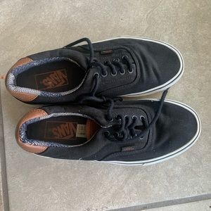Vans unisex shoes